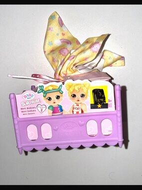 Mini Play Crib - Purple with Yellow Accessory